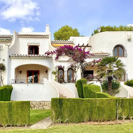 La Casita Del *